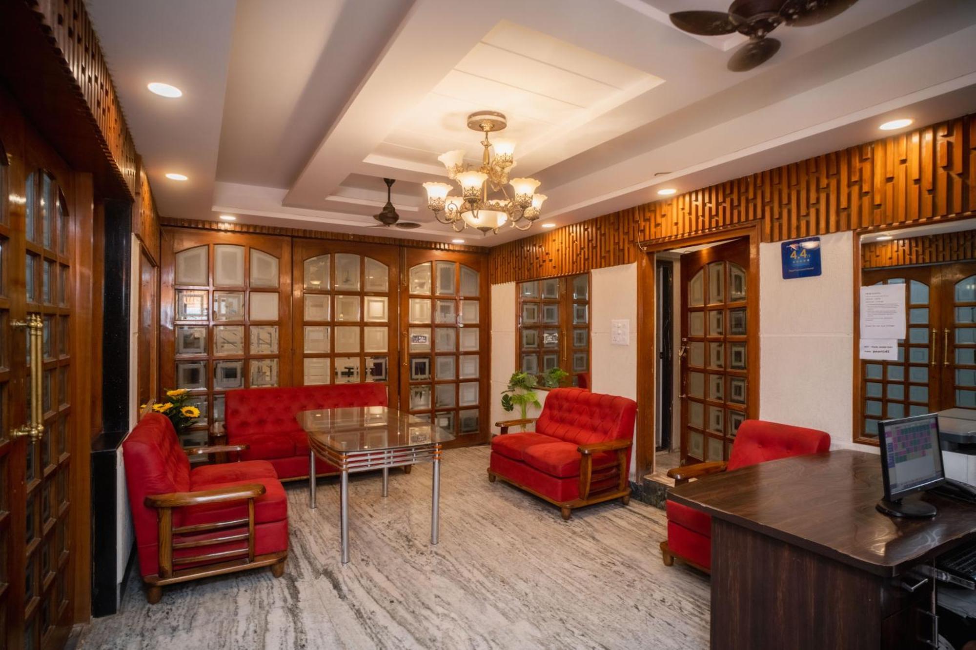 Atithi Satkaar Dormitory Varanasi Exterior foto