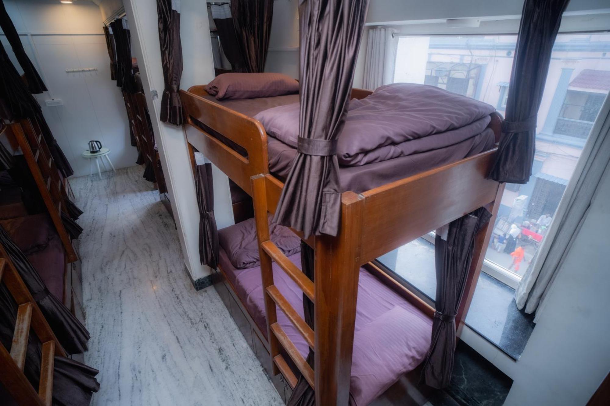 Atithi Satkaar Dormitory Varanasi Exterior foto