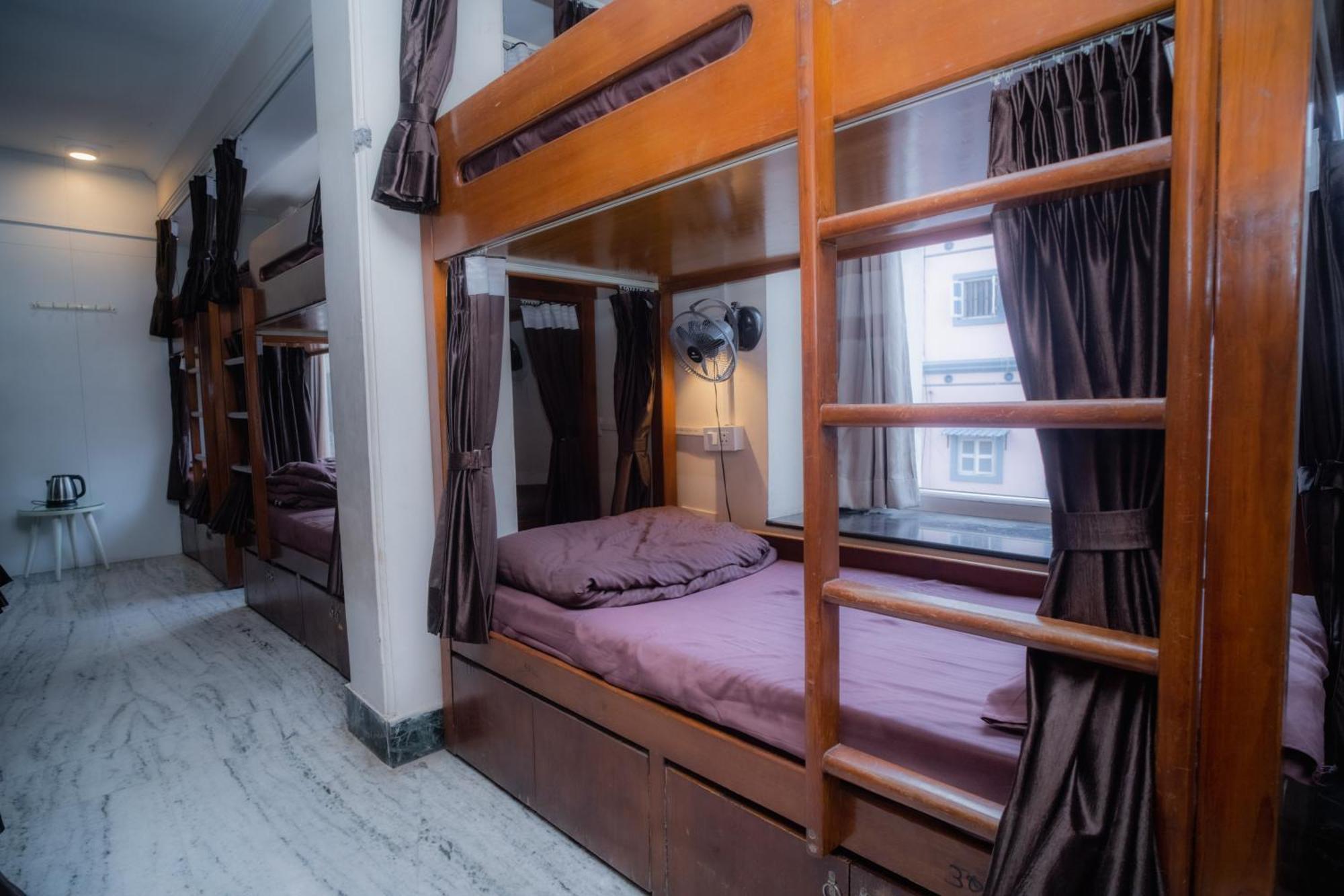 Atithi Satkaar Dormitory Varanasi Exterior foto