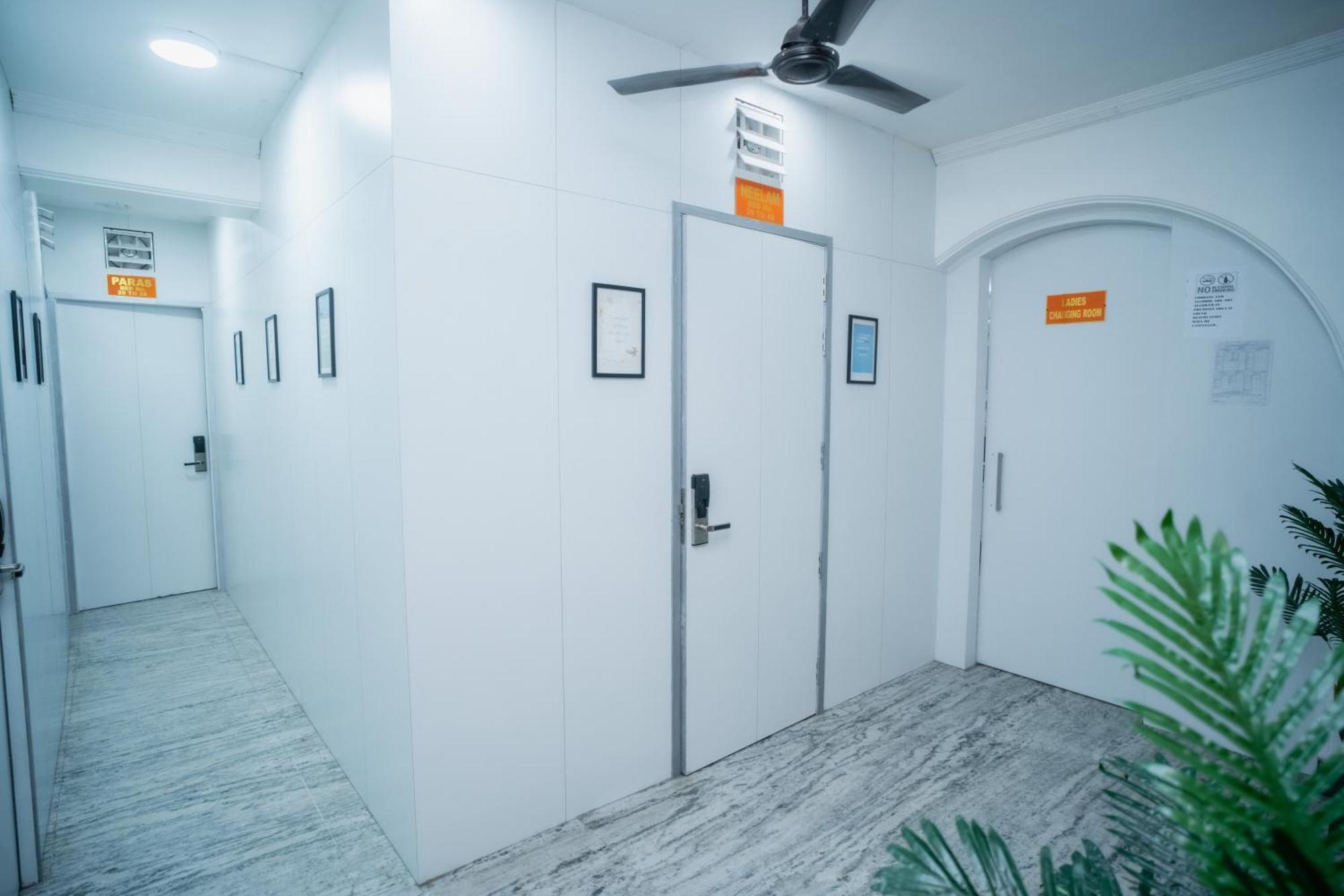 Atithi Satkaar Dormitory Varanasi Exterior foto