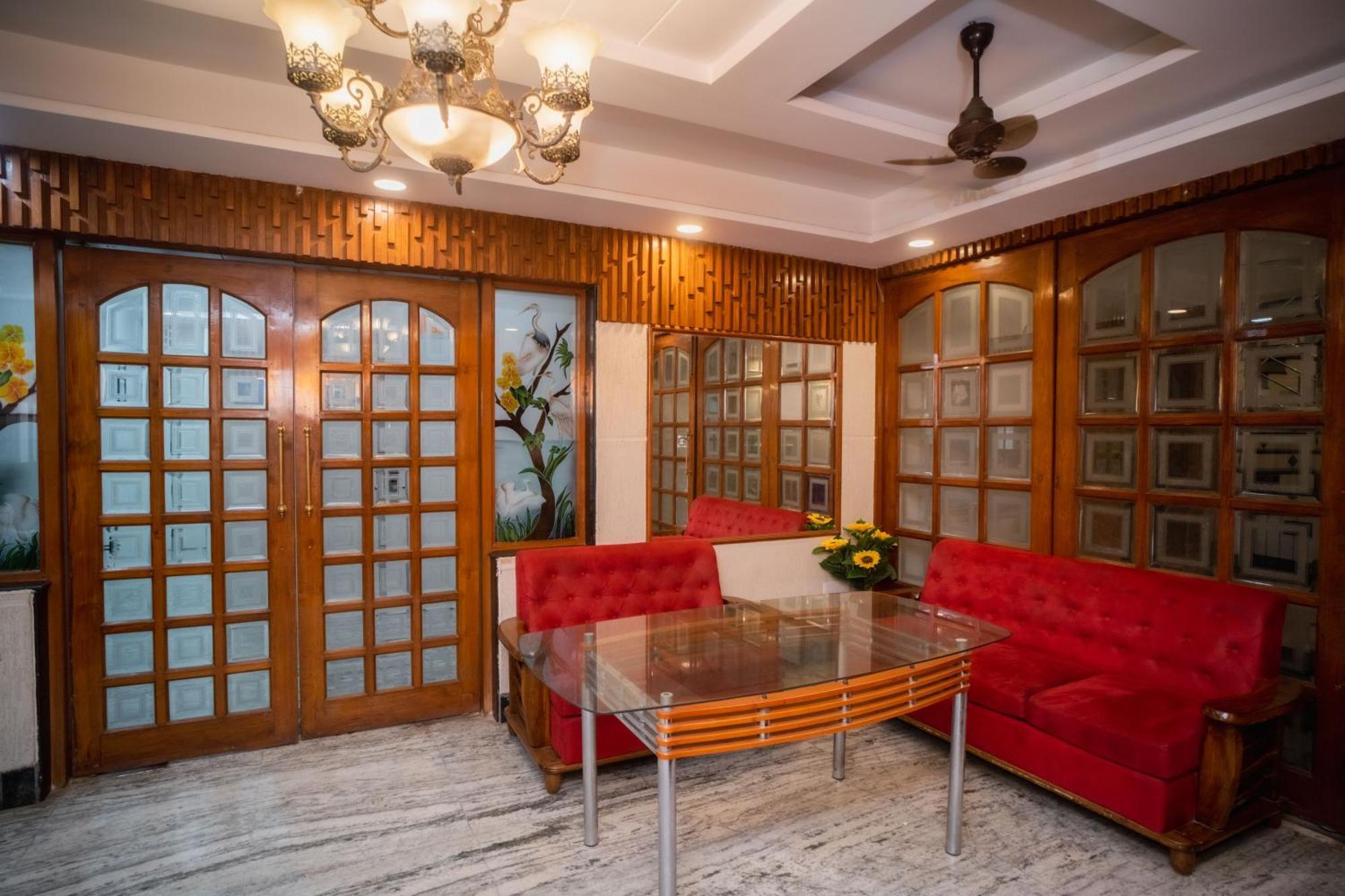 Atithi Satkaar Dormitory Varanasi Exterior foto
