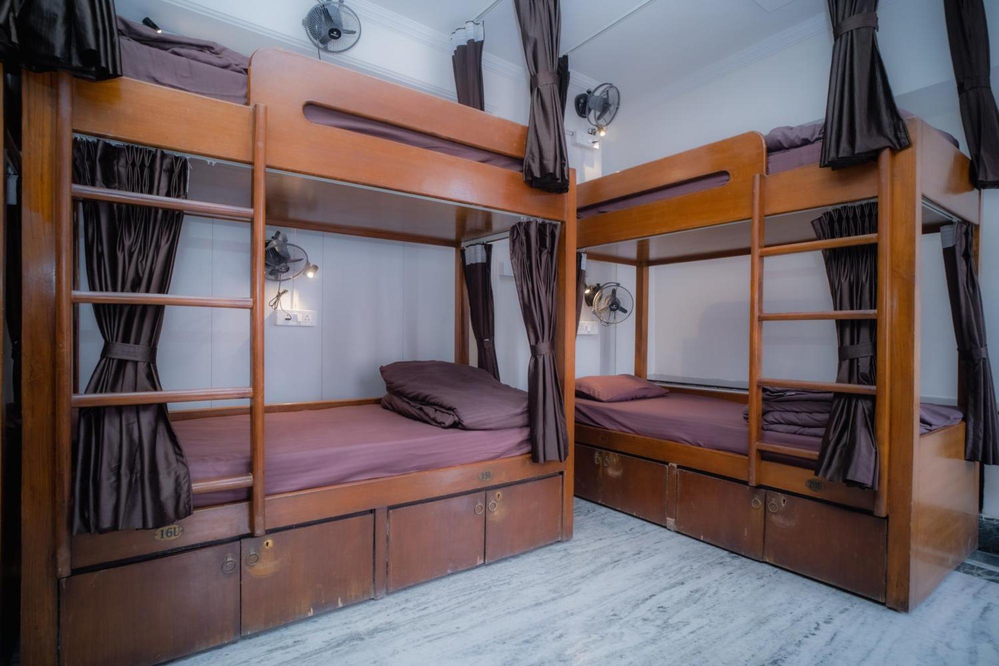 Atithi Satkaar Dormitory Varanasi Exterior foto